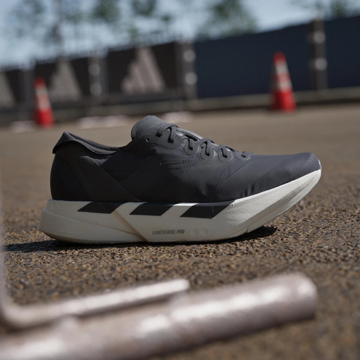 Adidas Originals Scarpe da corsa resistenti e ammortizzate ADIOS PRO 4 da uomo JR6369