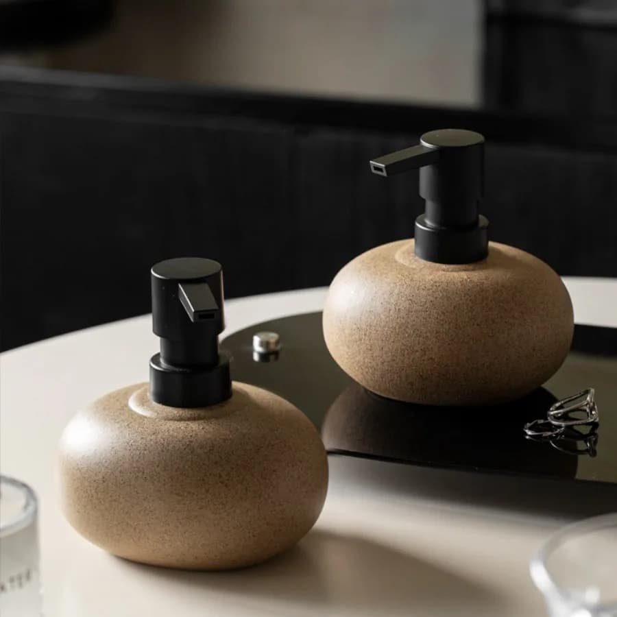 Bottiglia di lozione in ceramica nordica Bottiglia da spremere Dispenser di sapone da bagno Shampoo Lozione per il corpo Bottiglia di balsamo Accessori per il bagno