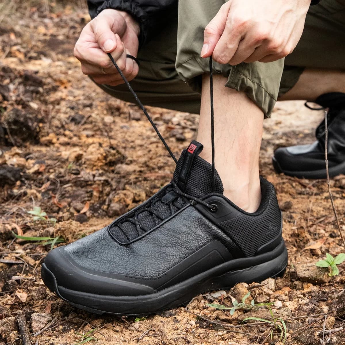 Baasploa Men's Trekking Shoes Lithic Leather High Quality Men's Climbing Trekking Shoes Luxury Design Outdoor Shoes