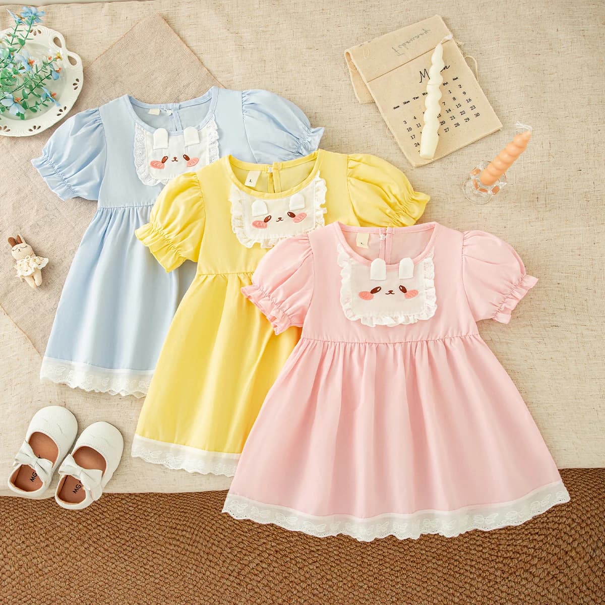 Simpatico vestito da bambina in stile cartone animato, estivo, nuovo, tinta unita, a maniche corte, abbigliamento per bambini (da 9 mesi a 3 anni)