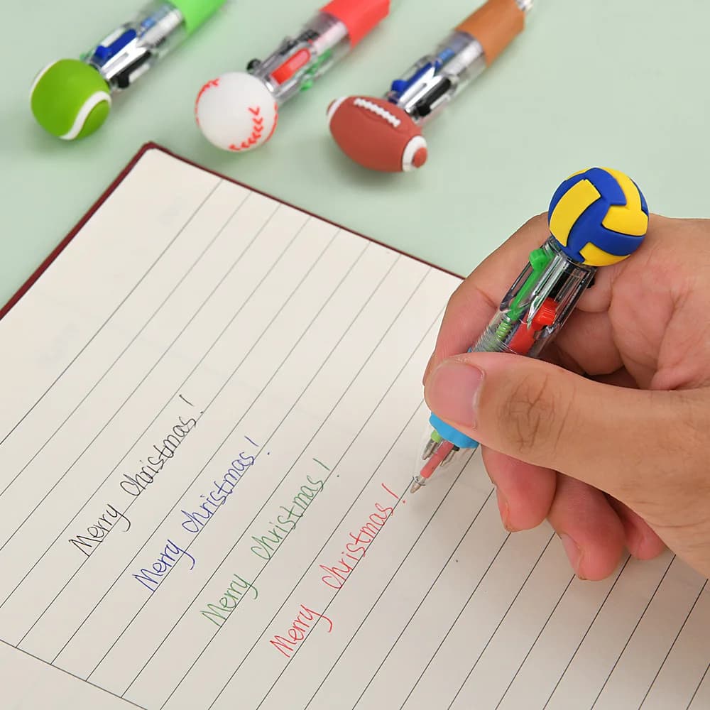 Simpatico pallone da calcio basket rugby penna a sfera a quattro colori cartone animato mini diario multicolore penne per scrivere cancelleria per bambini