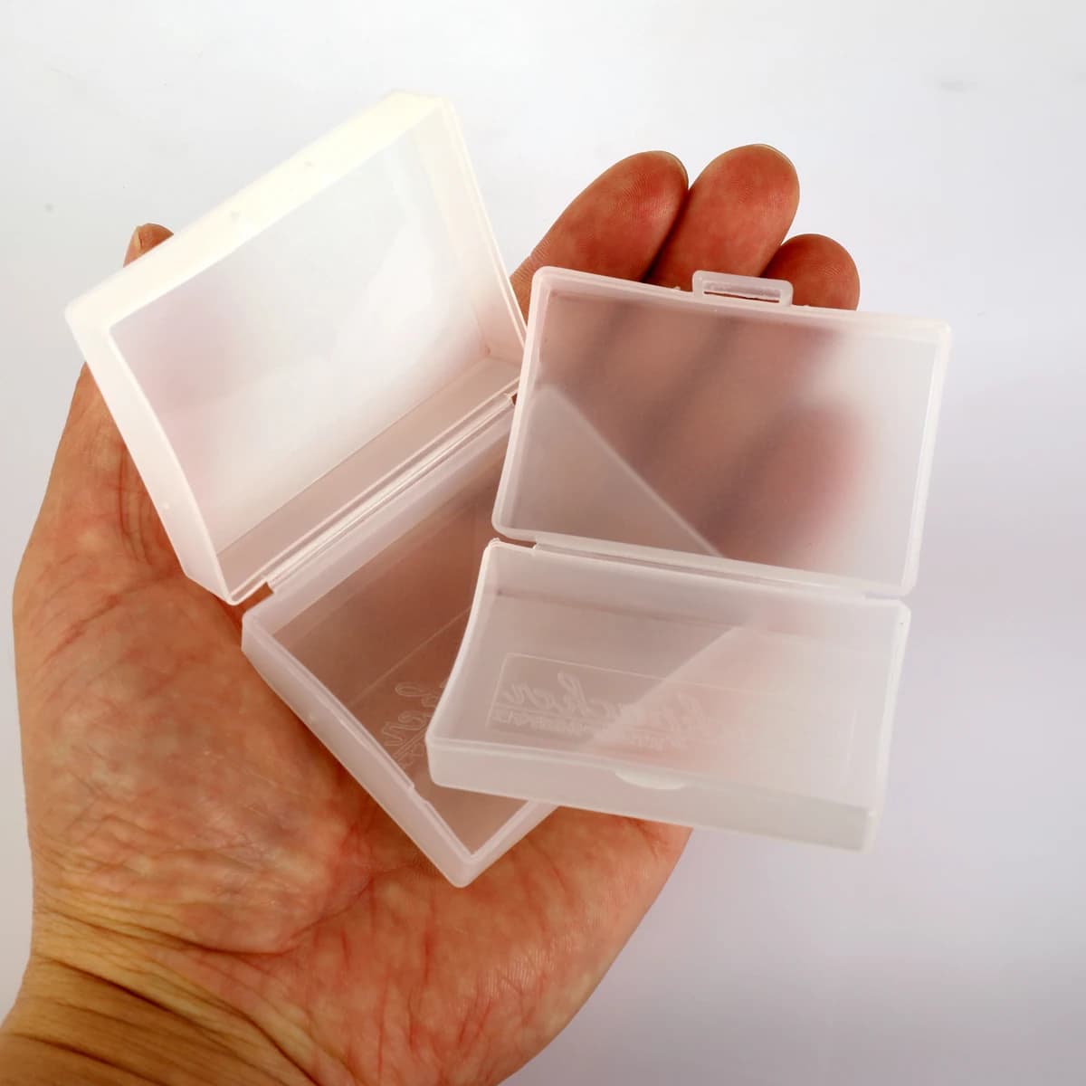 Camera battery housing SD card housing Protective storage box for Nikon Canon LP-E17 LP-E12 SONY NP-FW50 NP-FV50 Fuij NP-W126