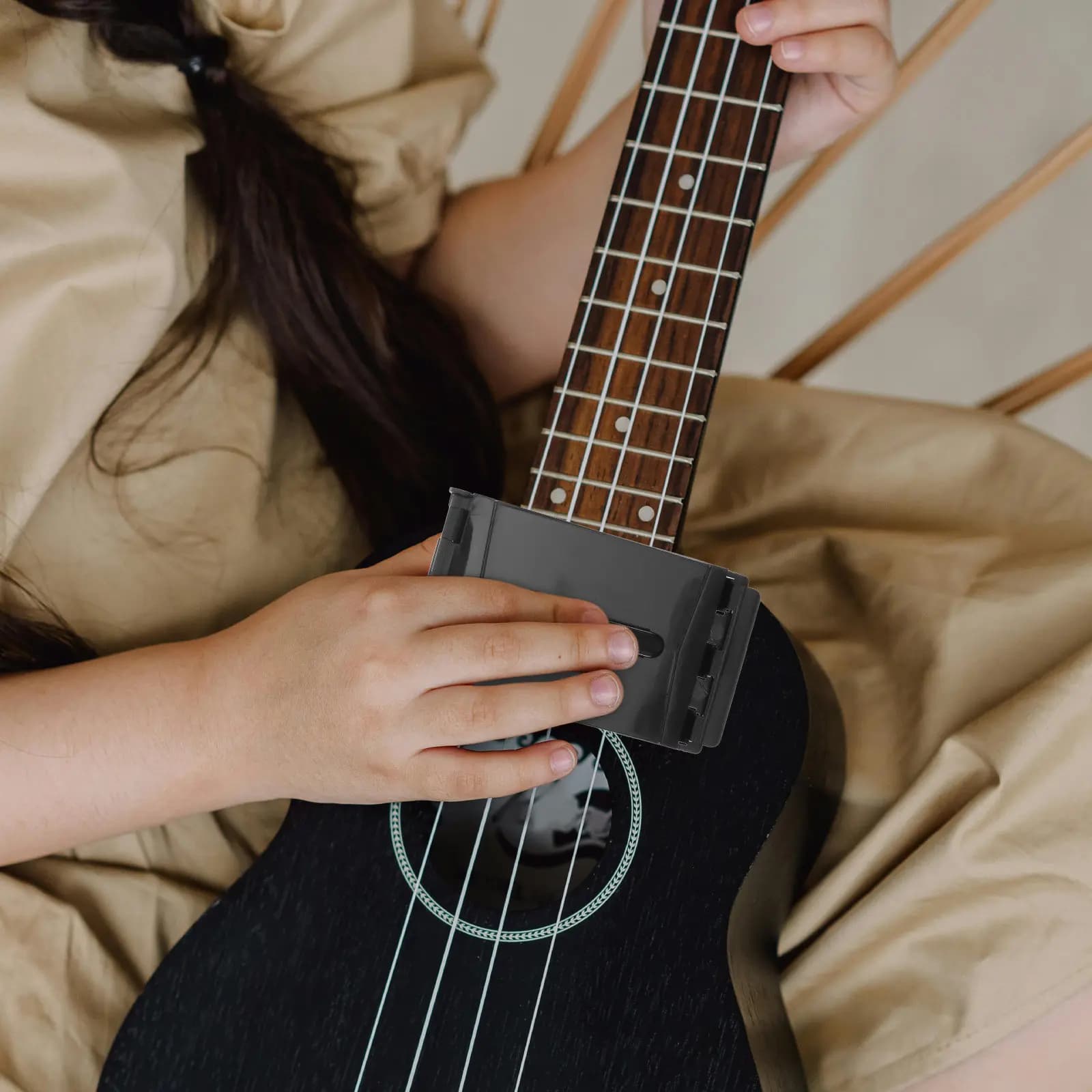 Pulitore per corde di chitarra, basso, ukulele, banjo, mandolino, con cuscinetti in microfibra senza pelucchi, strumento per la pulizia della tastiera, corde per chitarra