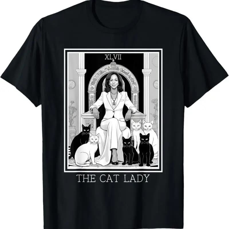 Kamala Harris per la maglietta divertente della carta dei tarocchi del presidente The Cat Lady