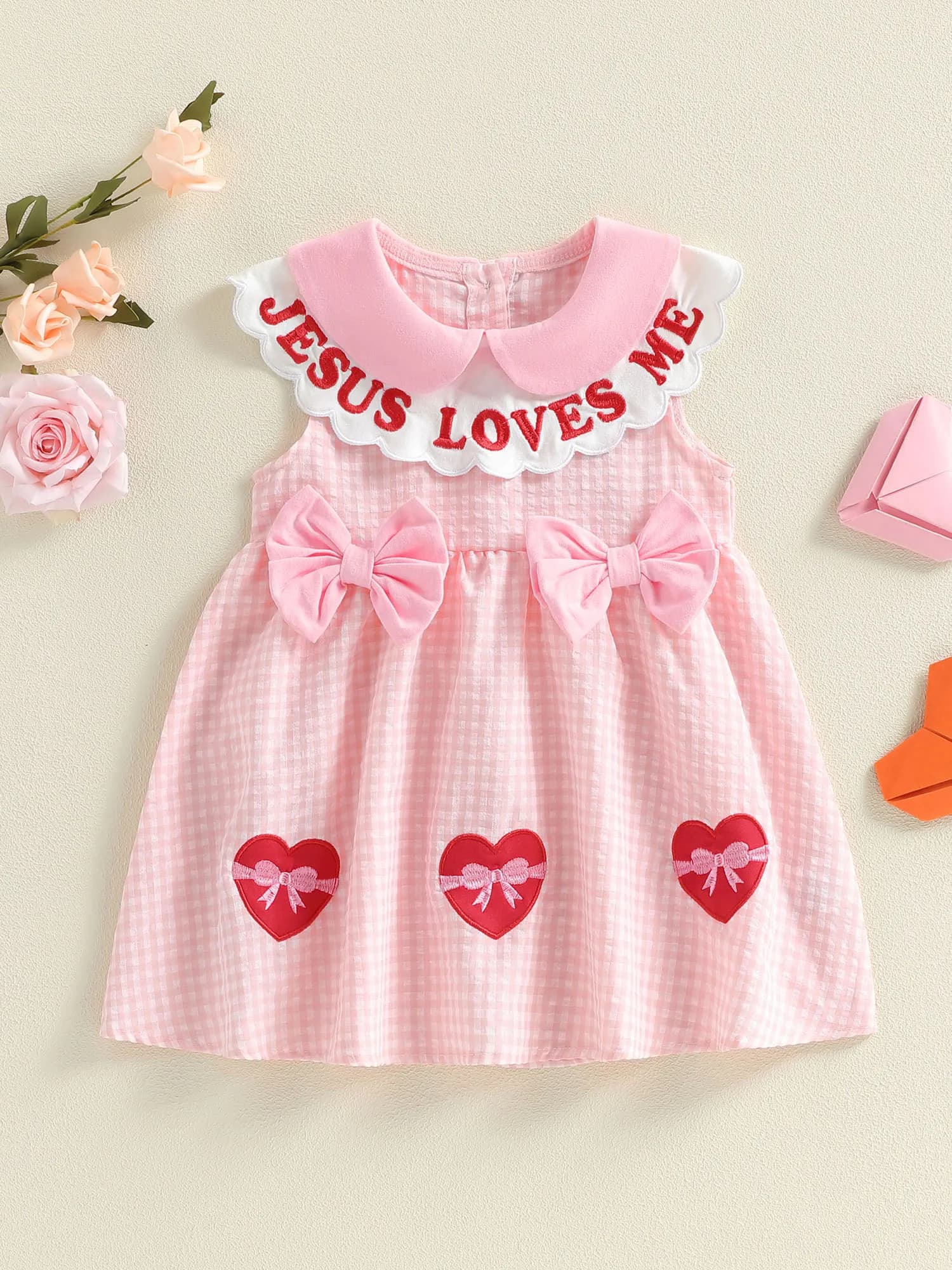 Abito senza maniche con scollo a cuore con ricamo a cuore e motivo scozzese per bambine di San Valentino