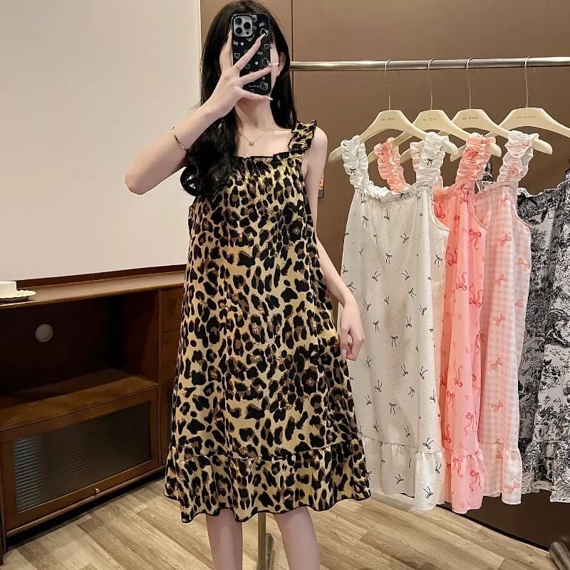 Camicia da Notte Estiva 2026 Nuova Stampa Leopardata da Donna, Senza Maniche con Spalline e Imbottiture sul Petto, Camicia da Notte Casual Coreana