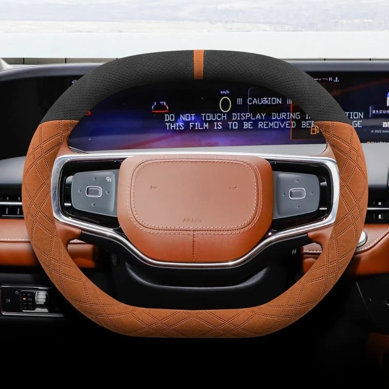 For Lincoln Nautilus 2021-2025 Anti-slip hood leather cover Durable interior accessory for universal car for four seasons