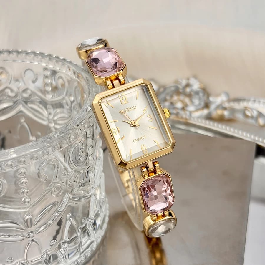 Fashion Watch for Women: Rectangular Dial Crystal Rhinestone Strap Glamorous Light Luxury Watch