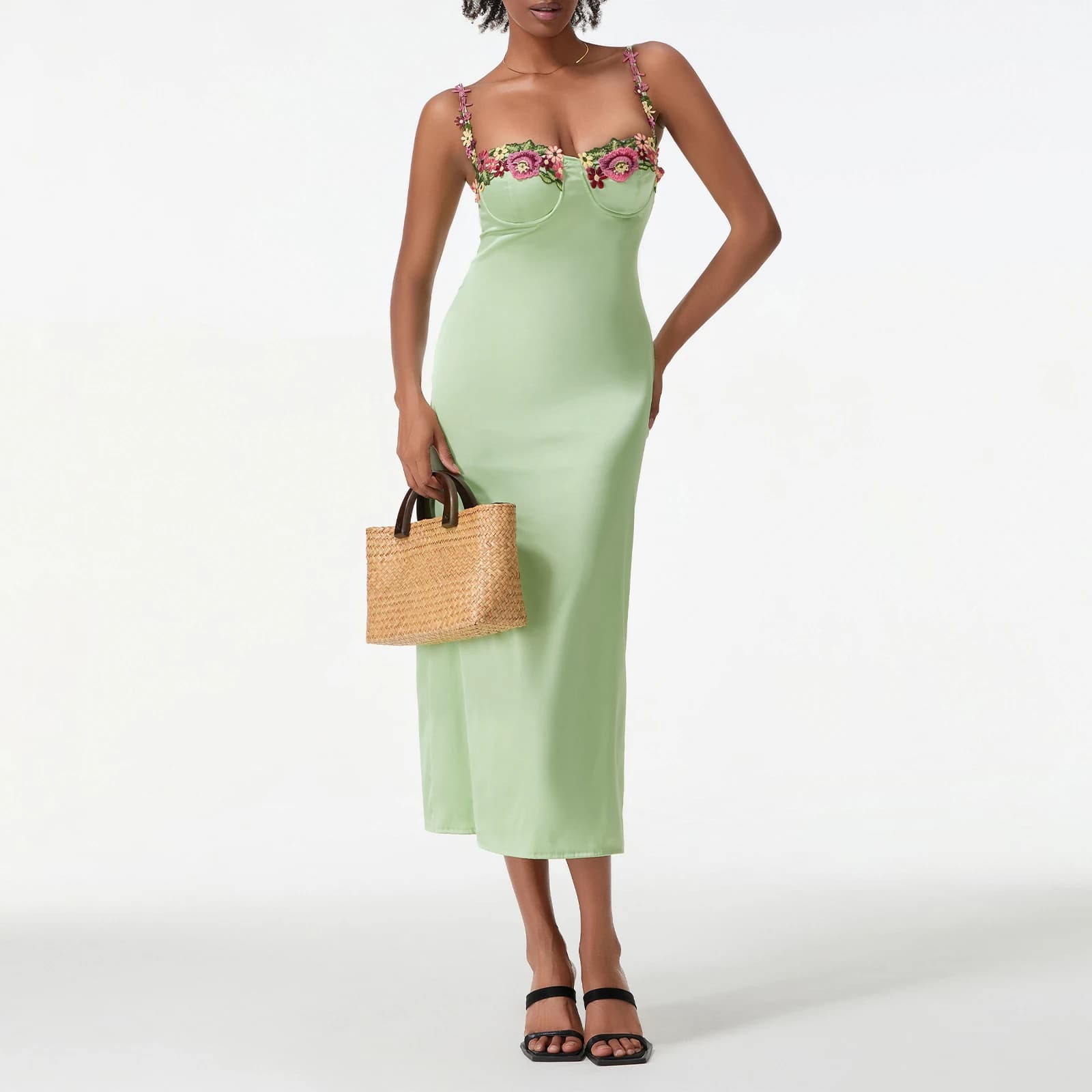 Abito lungo aderente in raso con scollo a barchetta abito da Cocktail con cinturino senza maniche con ricamo floreale da donna Summer Party Club Skinny Dress