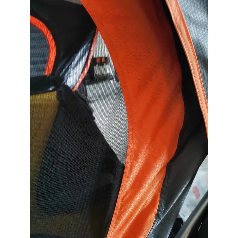 Tenda da tetto in poliestere impermeabile 320G con protezione UV, spaziosa per 3-4 persone, ideale per campeggio all'aperto e avventure fuoristrada 4x4