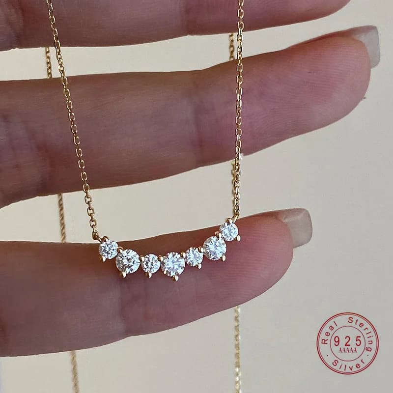 Collana con Ciondolo Geometrico in Argento Sterling 925 Placcato Oro 18K con Zirconi per Donne, Gioiello Raffinato per Matrimoni e Feste