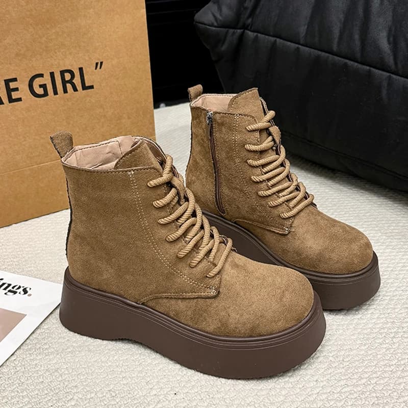 Stivaletti da donna in pelle scamosciata appartamenti con plateau scarpe comode moda stivali invernali da donna caldi sneakers casual donna 2025 nuovi Botas da neve