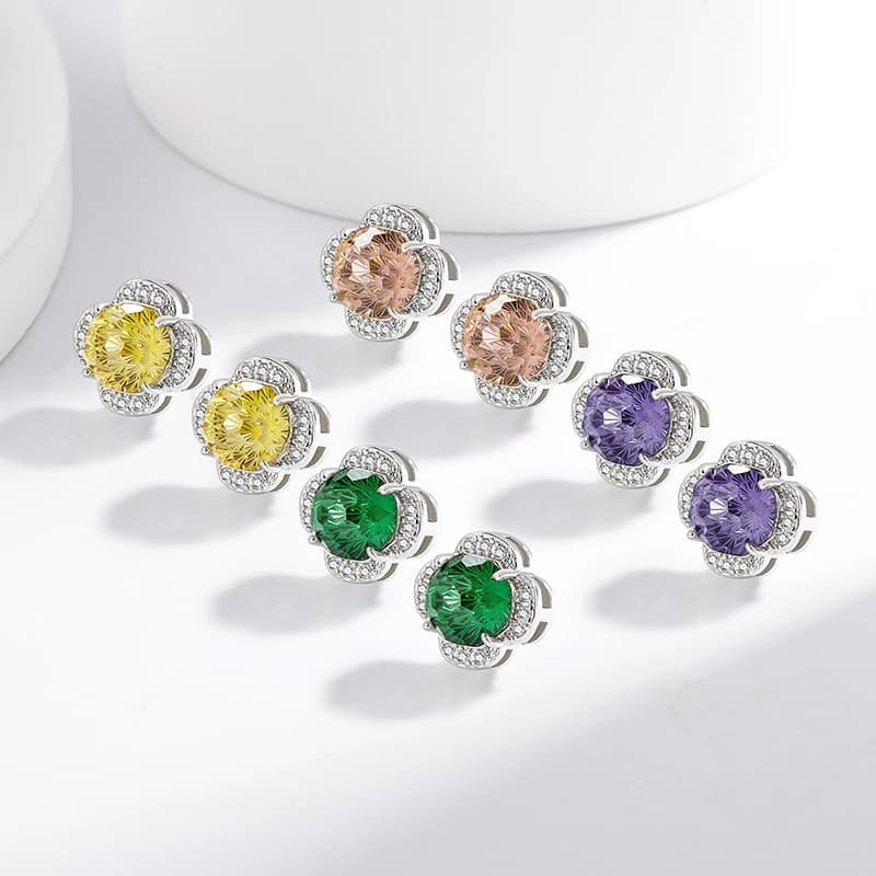 Best-selling product - Beautiful three-leaf clover stud earrings. Elegant and fashionable lucky grass jewelry for ladies.