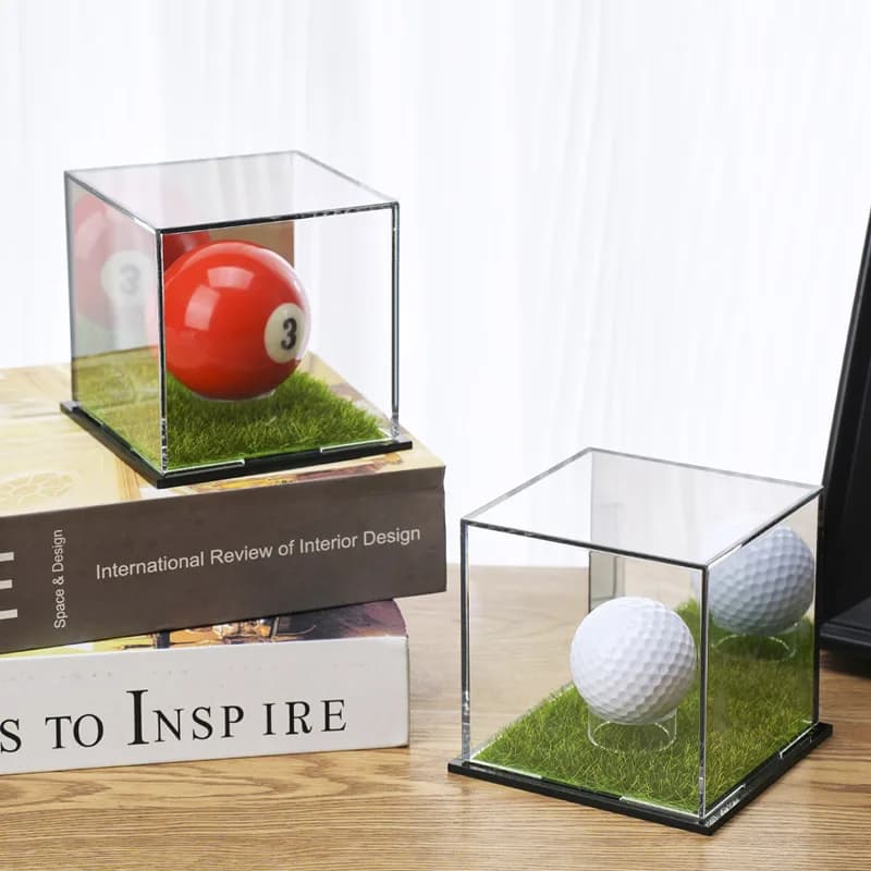 Supporto per cubo con supporto per espositore per palline da golf Scatola in acrilico trasparente Custodia quadrata Armadietto protetto Collezioni di protezione per rack da golf