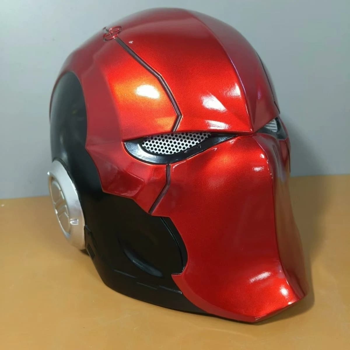 Maschera di Red Hood Indossabile, Cosplay di Arkham Knight Gothan per Halloween, Maschera in Resina Opaca, Accessorio per Costume da Demone di Fuoco