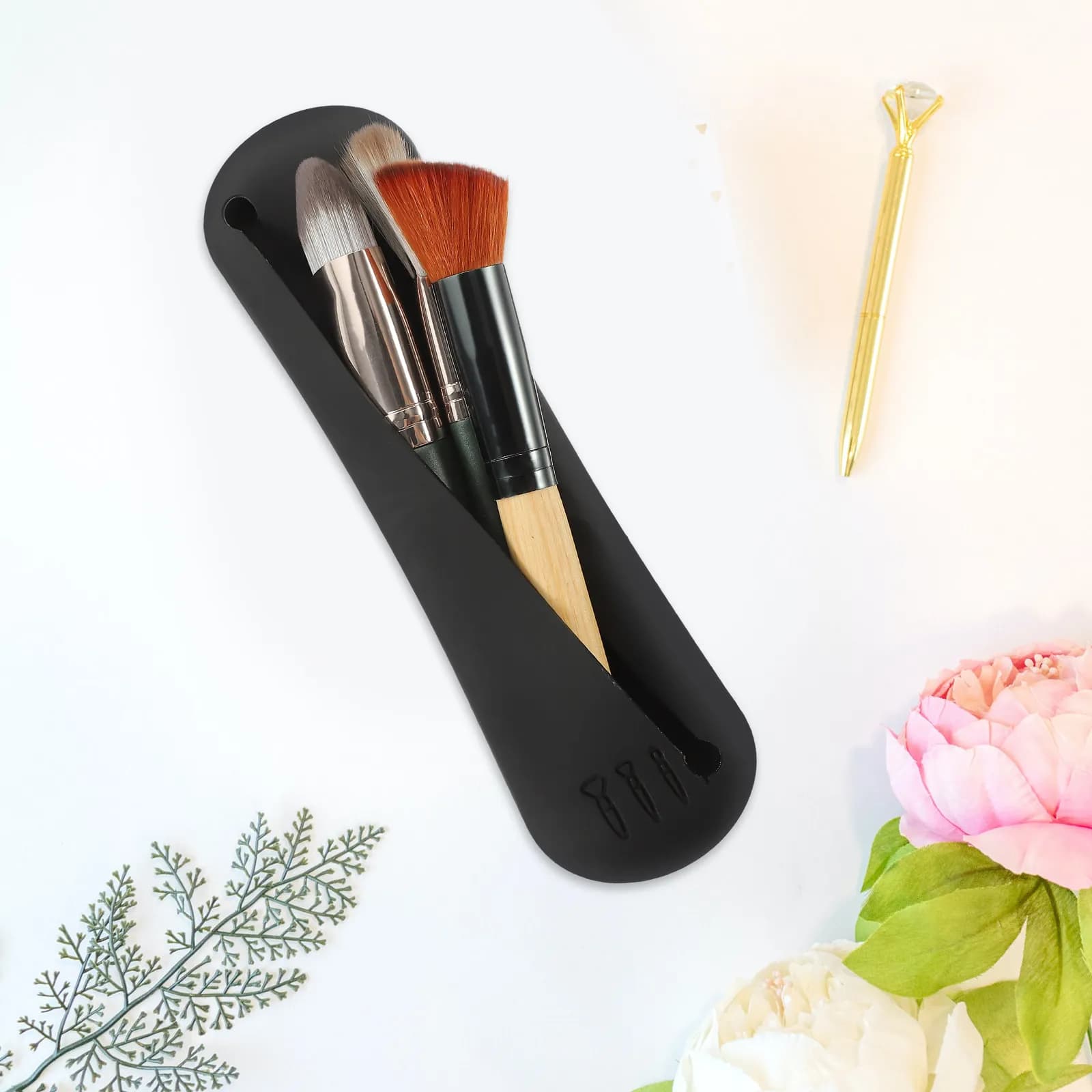 Custodia per Pennelli da Trucco in Silicone, Portatile, Compatta, Design Ergonomico, Facile Accesso, Porta Pennelli da Trucco Facile da Pulire per Viaggi