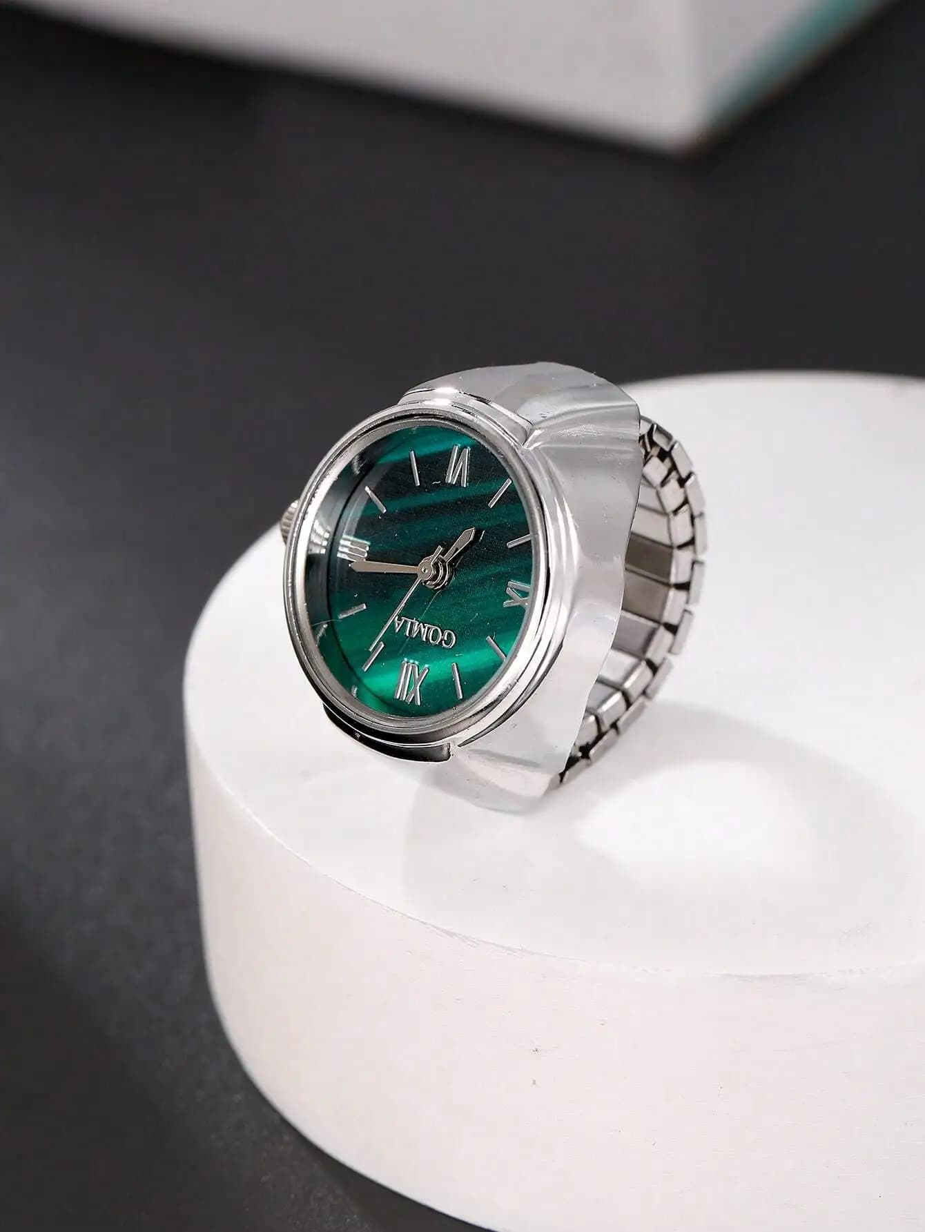 Orologio da donna con quadrante verde e anello in acciaio inossidabile, quadrante con numeri romani