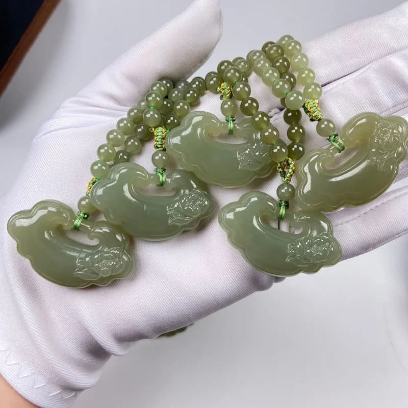 Ruyi Lock Set Natural Qinghai Material Sweater Chain Accessory Retro National Trend Hetian Jade Pendant