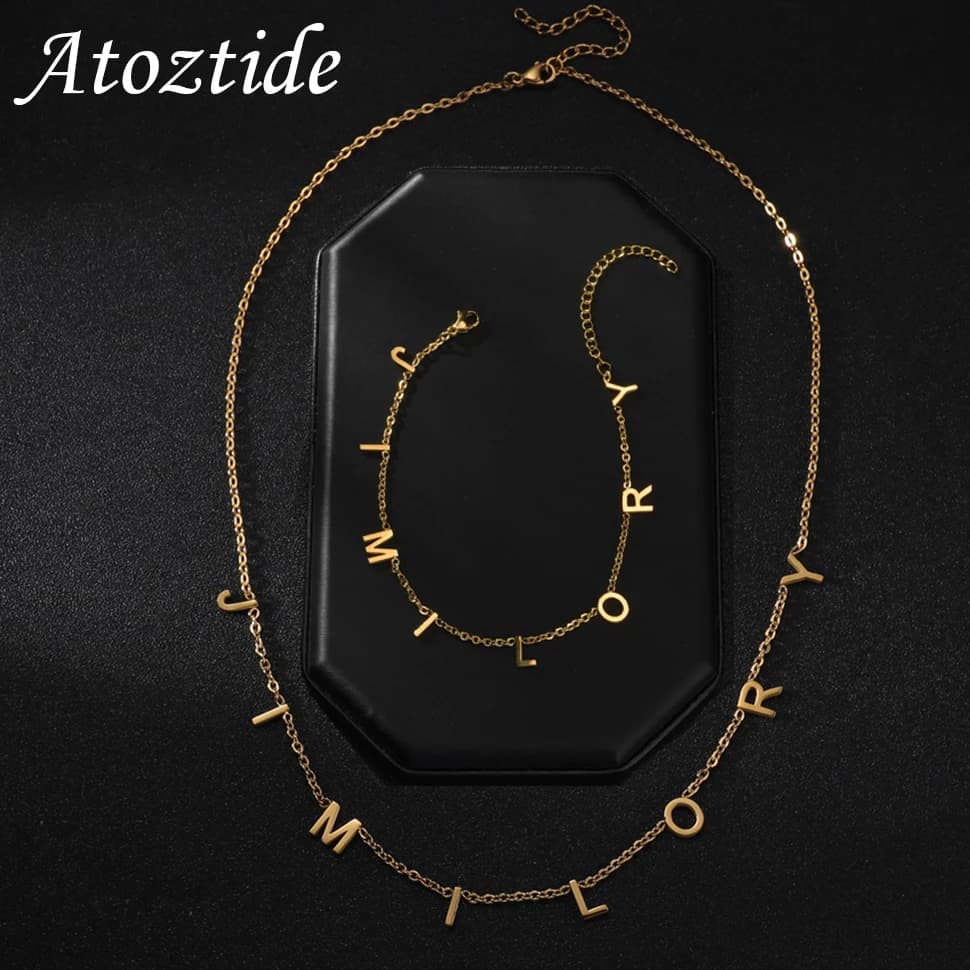 Atoztide personalizzato nomi personalizzati collane braccialetto Set scatola in acciaio inox catena zircone lettera per le donne coppia gioielli regalo