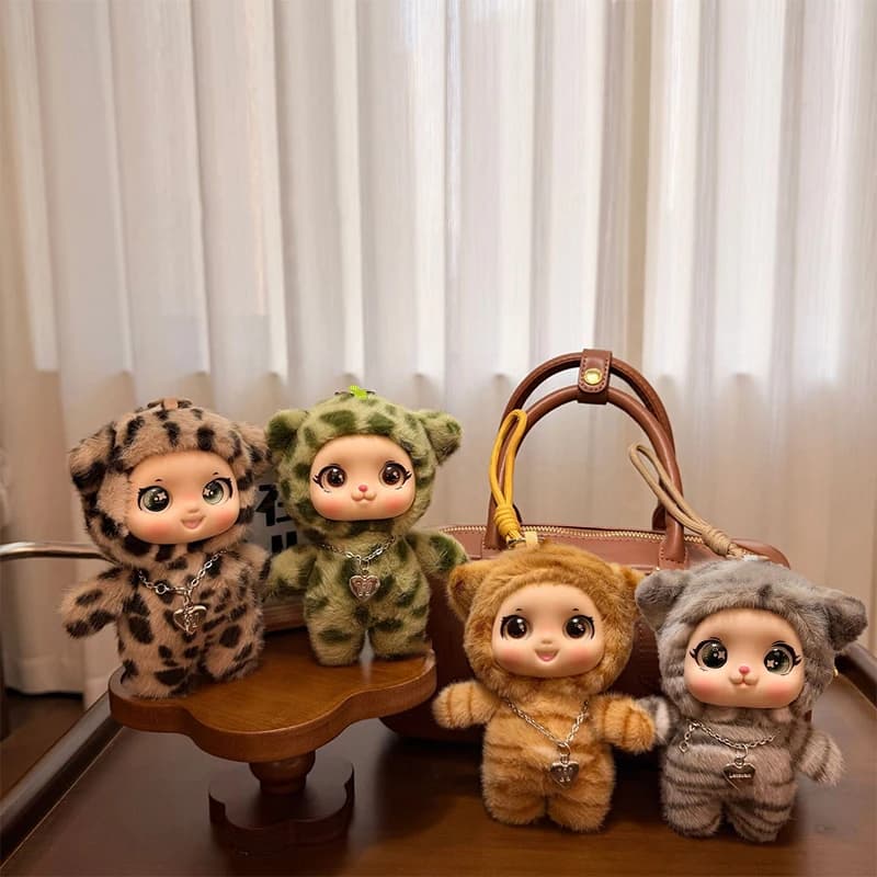 SXH Nice Doll Pendant in Plush with Large Eyes Vinyl Face Series Leopard Carton Animated, Decoration for Backpack, Gifts