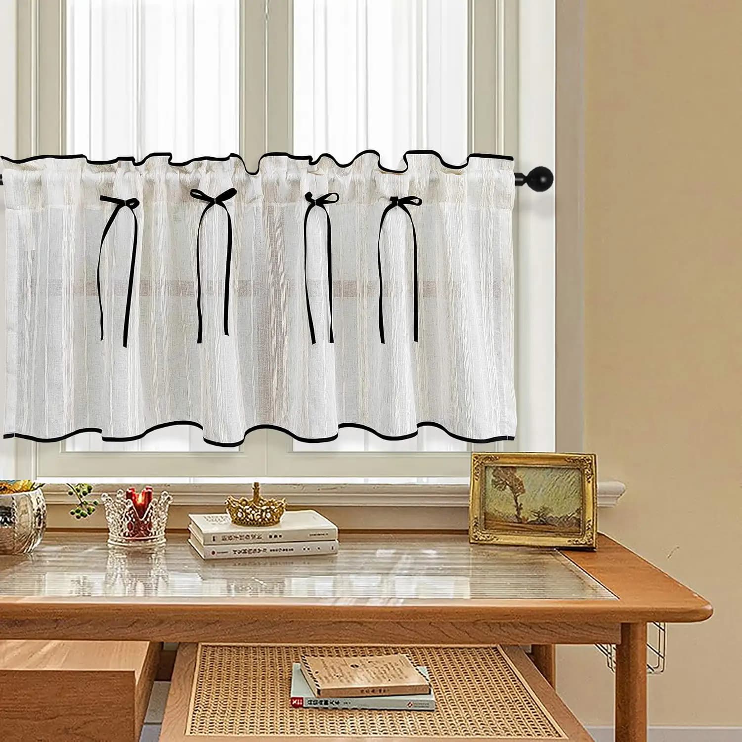 Elegante tenda trasparente con fiocco e finiture nere, trattamento versatile per finestre, per soggiorno, sala da pranzo, angolo, cucina, decorazione per filtraggio della luce
