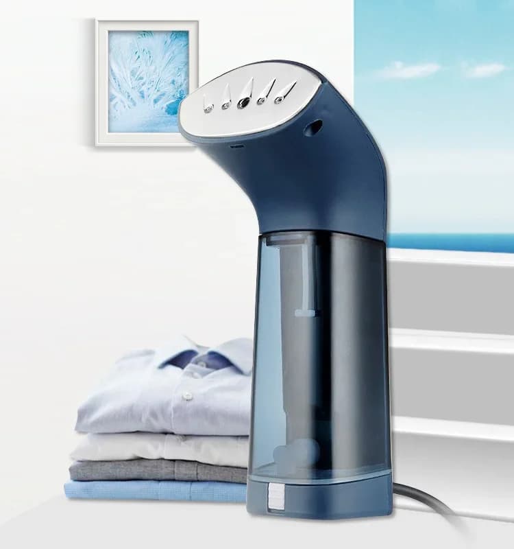 Piroscafo verticale per vestiti a vapore in tessuto Piroscafo per indumenti portatile con ferro da stiro a vapore da 1500 W