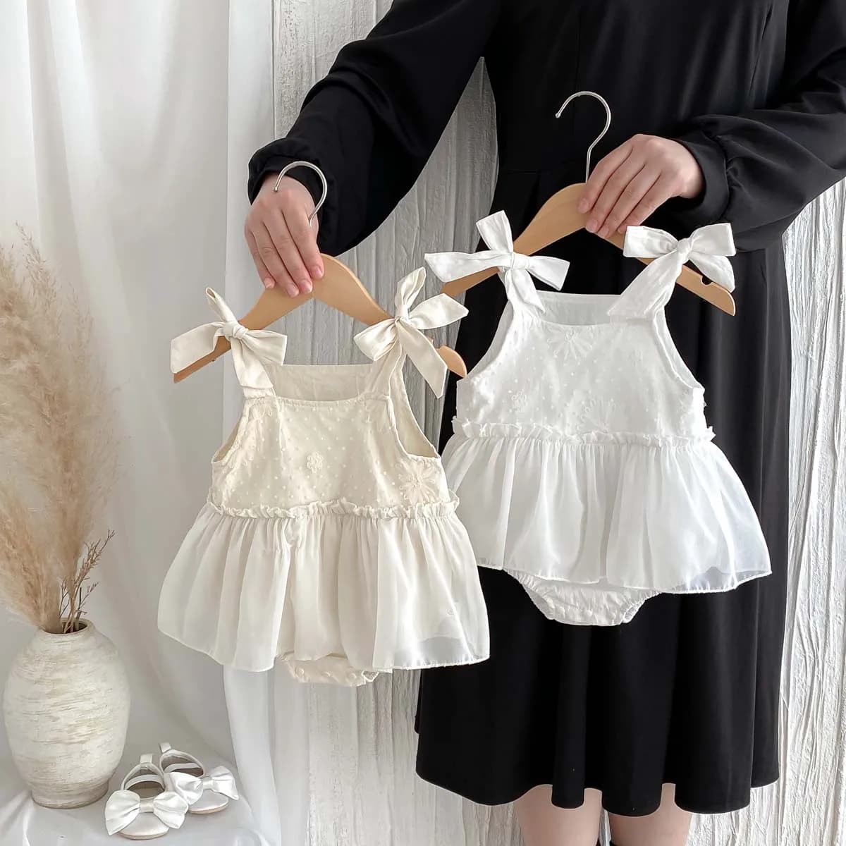 Abito estivo da bambino con fiocco e fionda, tuta senza maniche ricamata sottile e dolce per bambina