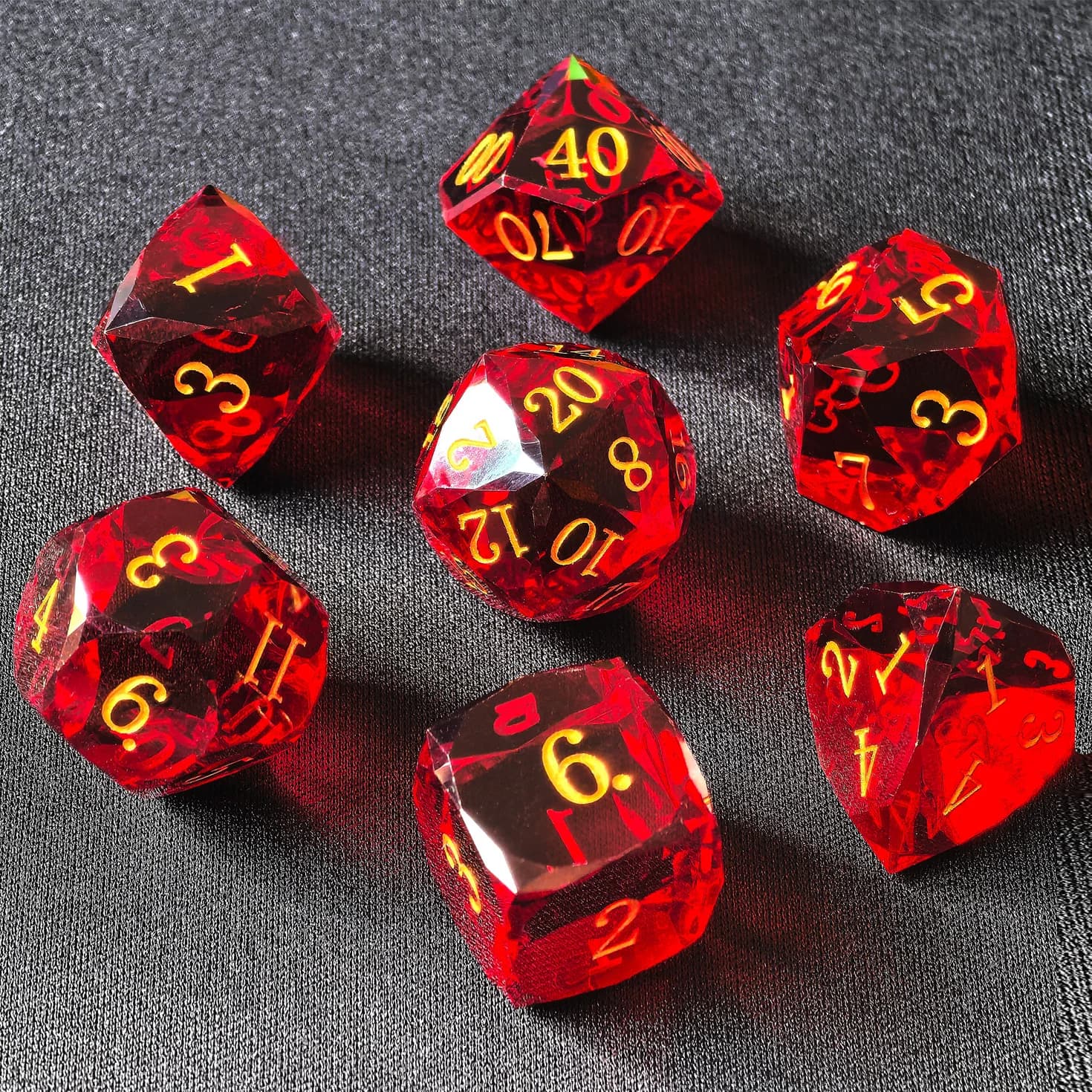 Set of Multifaceted Nudes Crystal 7 Pieces for DND, Table Games RPG, Collectors | Tinbox Pack, Dice with Gemma Effect