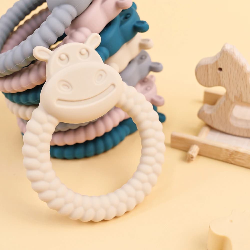 1PC Massaggiagengive per bambini Carino Ippopotamo Giocattolo per bambini Commestibile Sicuro Silicone Massaggiagengive Giocattolo Set per la dentizione Giocattolo da masticare infantile Set per la dentizione