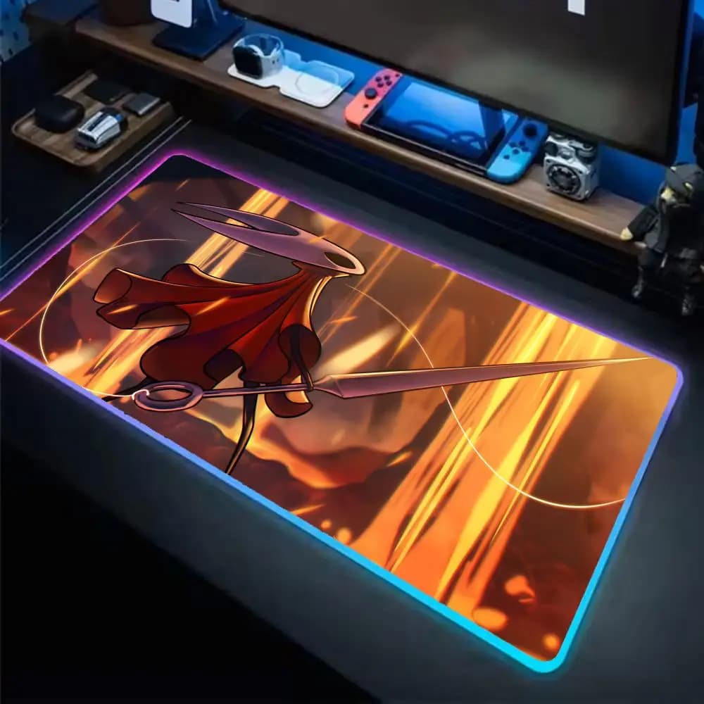 Tappetino per mouse Silksong Hollow Knight Tappetino per mouse da gioco anime Tappetini da tavolo a LED Tappetini da scrivania in gomma retroilluminati XXL RGB