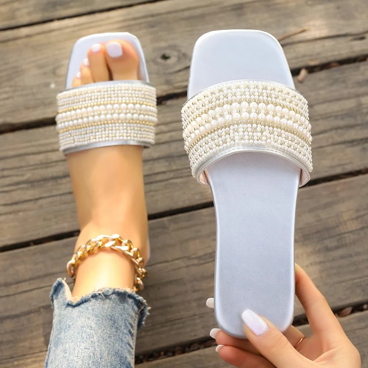 Nuovi Sandali Estivi da Donna con Punta Quadrata e Fondo Piatto, Stile con Perline e Strass, Scarpe da Festa, Ciabatte Moda Outdoor con Punta Quadrata
