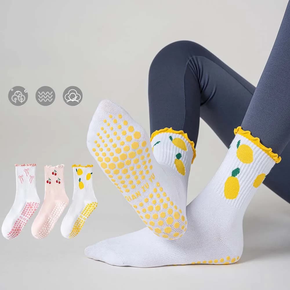 Yoga Socks in Cotton for Women with Embroidery in Cherry, Corrugated Edge, Puntini and Grip in Silicone Anti-slip for Pilates and Sport
