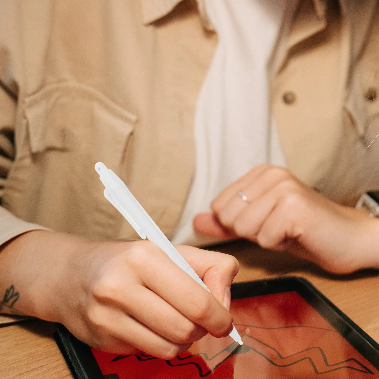 Penna stilo da 6 pezzi per tavolette LCD, penna touch ad alta precisione, stilo capacitivo portatile per tablet con touch screen.