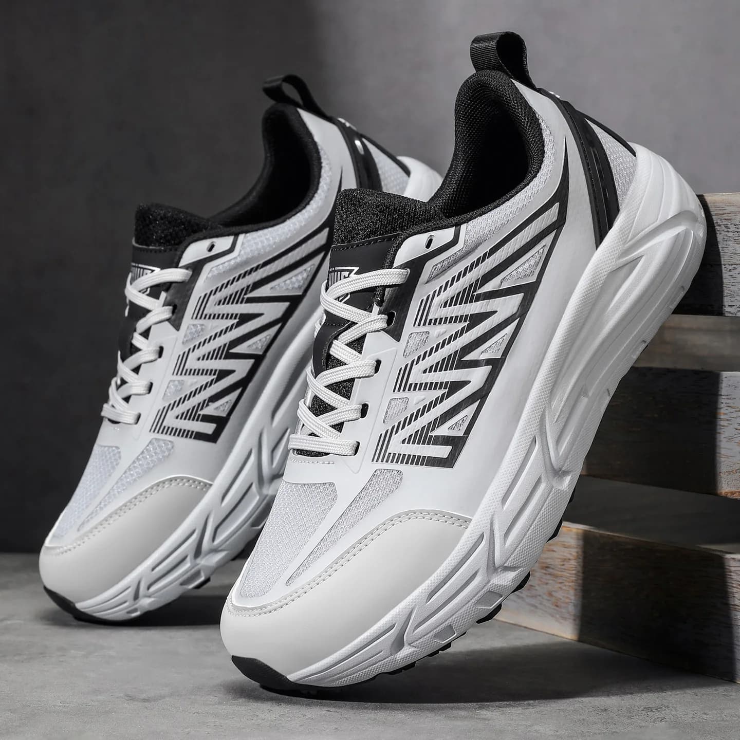 Nuove Scarpe Sportive Nere da Uomo Autunno 2026, Scarpe Casual da Arrampicata Outdoor Comode e Antiscivolo per Uomo