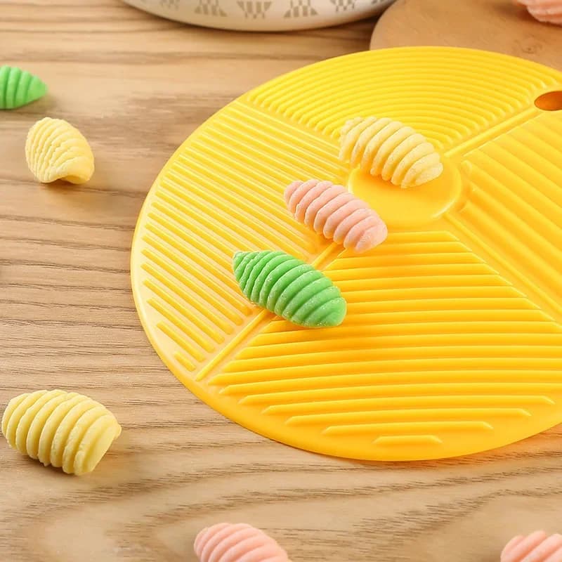 Multifunzionale Spaghetti maccheroni Maker macchina per Pasta macchina per Pasta integratore alimentare per bambini stampo utensile da cucina manuale Gadget da cucina