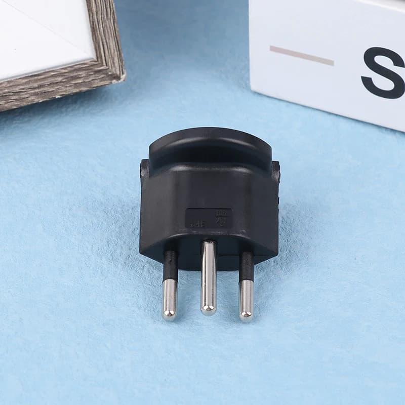 Nuovo Adattatore da Viaggio 1 Pezzo, da Spina Tedesca a Spina Svizzera, 10A 250V, Adattatore Elettrico da EU a Svizzera