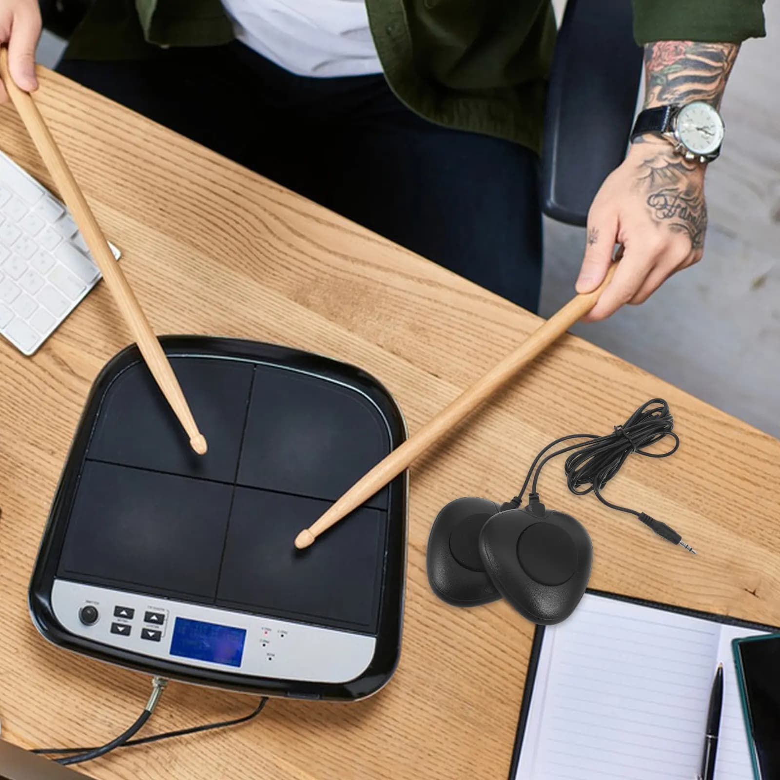Pedale Doppio Elettrico per Batteria con Jack da 3,5 mm Compatibile con Sistemi di Batteria Elettronica, Pedale Silenzioso per Pratica, per Jazz e