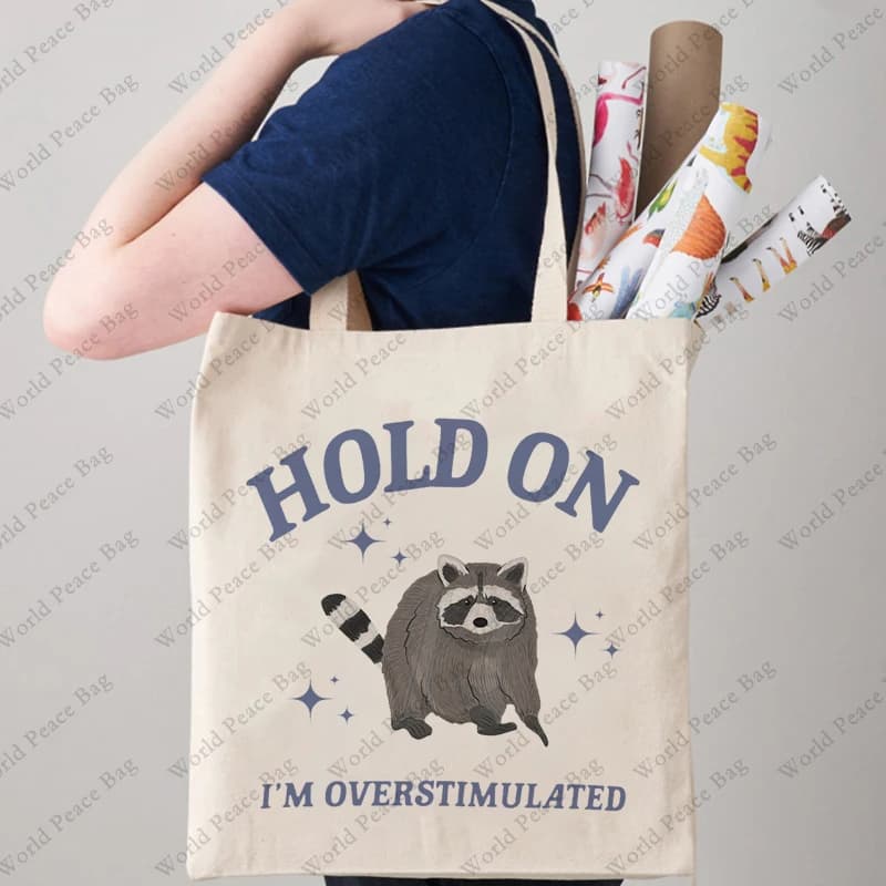 1 pc Hold On I'm Overstimulated Funny Raccoon Meme pattern Tote Bag Shoulder Bag For Travel Daily Women's Reusable Shopping Bag
