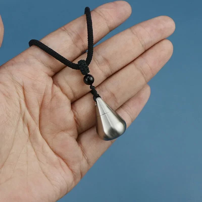 Mini bottle holders for sealed stainless steel capsules portable waterproof pill holder with outdoor napkin travel pendant