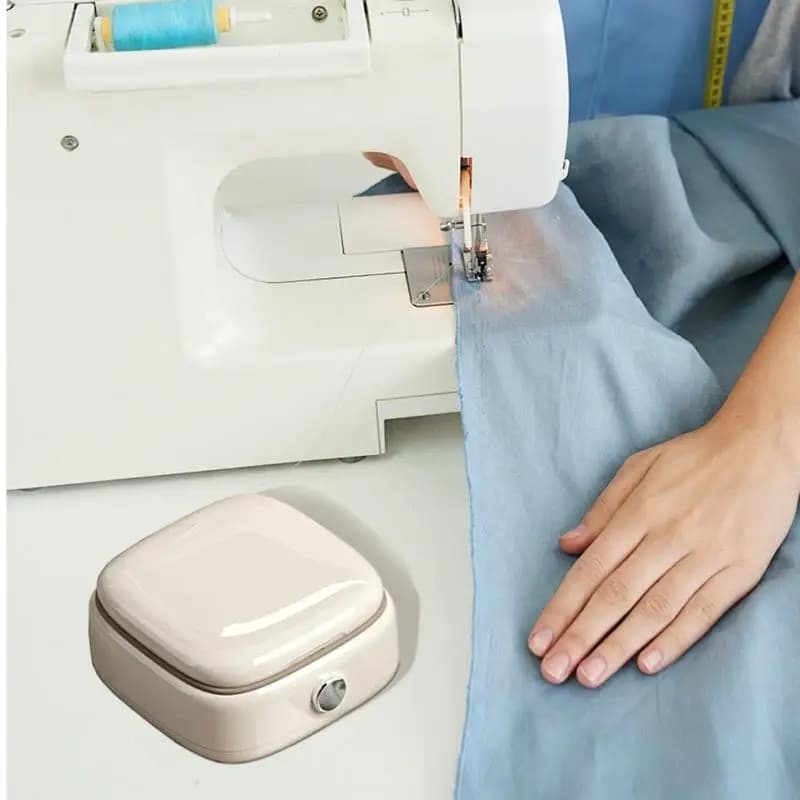 Kit di attrezzi per cucire Set di progetti di cucito per riparazioni da viaggio Kit da cucito per riparazioni da viaggio Contiene ditali ad aghi Infila nastro per stantuffi