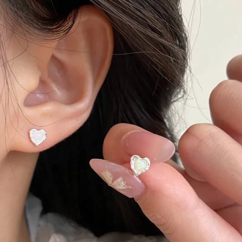 New Chinese style earrings with blue-green jade tone, zirconies studs with glittering diamonds for women, new versatile luxury lightweight niche high end product