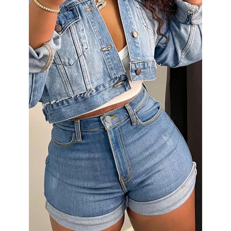 Fashionable women's jeans fishing color; Sexy versatile short jeans for women; Women's short jeans