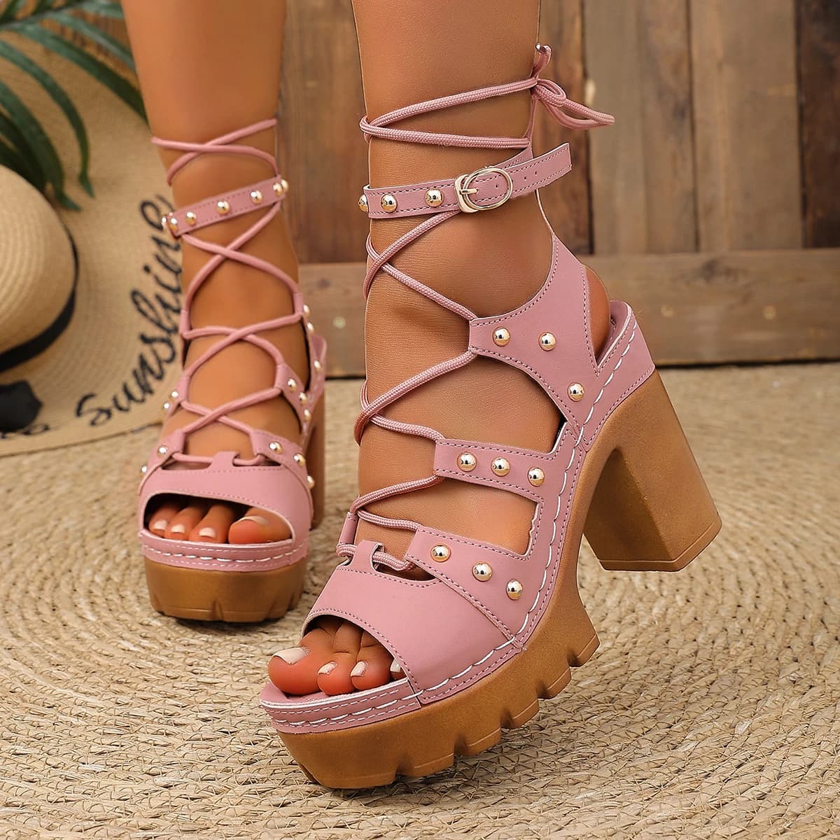 Sandali Donna con Tacco Alto 2026 Nuovi Sandali Platform Donna Estivi con Rivetti Scarpe Gotiche Donna Taglie Forti Scarpe Romane con Tacco Alto
