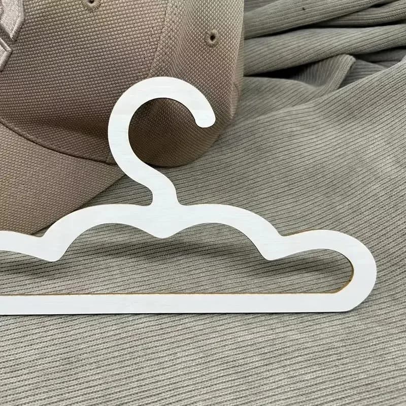 Premium 6/12PCS Nordic Wooden Cloud Clothes Hanger Wall Mounted Coats Rack for Baby Clothes Top Quality INS Trendy Home Decor