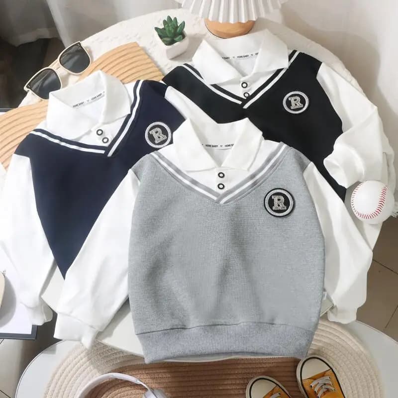Set di cappotti casual Kawaii per le vacanze in stile britannico Moda Abbigliamento per bambini Camicia con colletto da ragazzo Felpa con cappuccio primaverile Ragazzo invernale da ragazza
