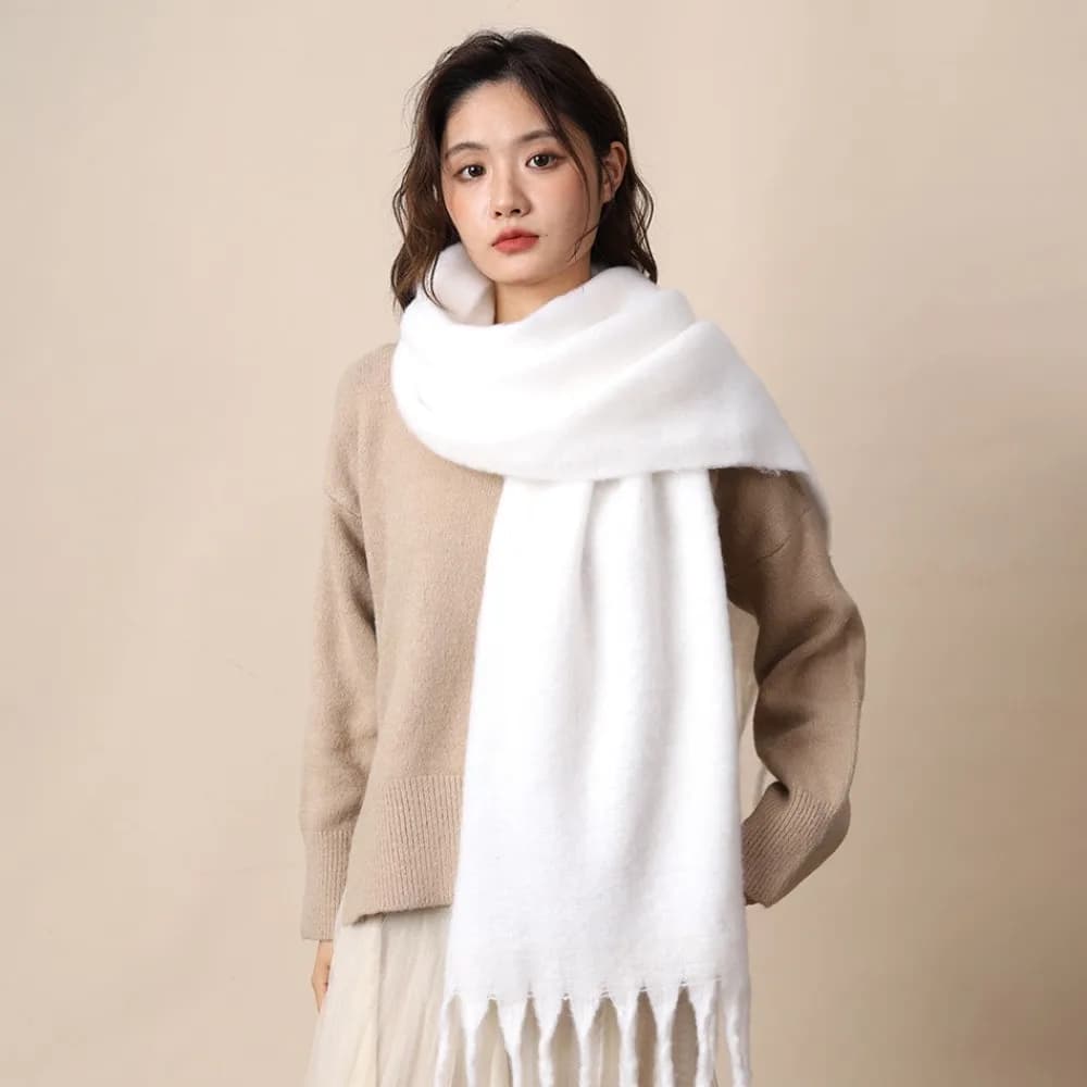 Elegant winter wool scarf in mohair plush to thicken scarves in winter cashmere Korean style Solid color shawls long student