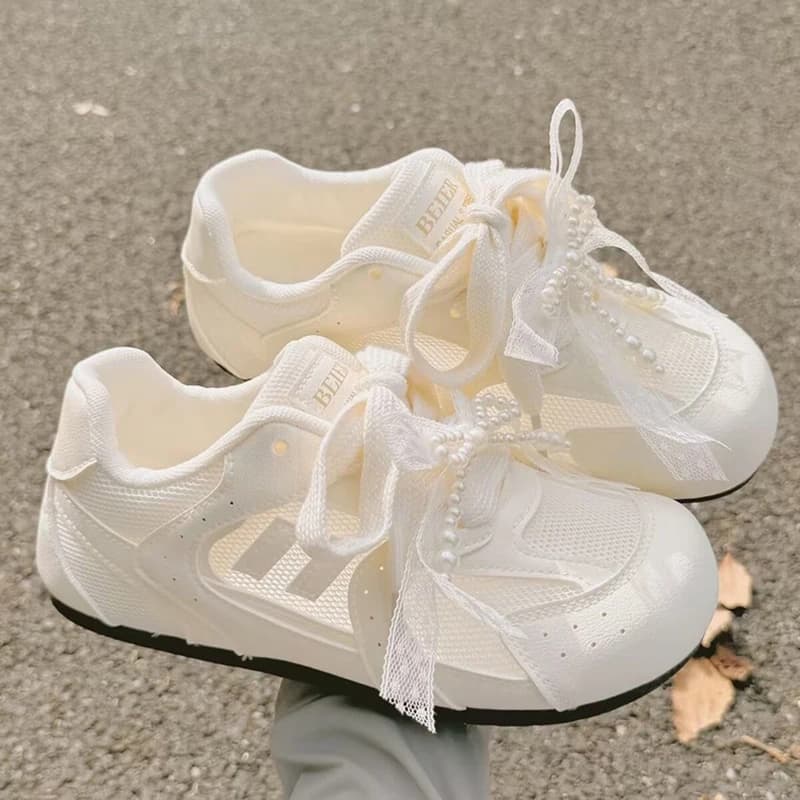 Scarpe bianche alla moda Donna Estate Nuove scarpe di tela in mesh traspirante Suola morbida e sottile senza piedi leganti Scarpe casual versatili