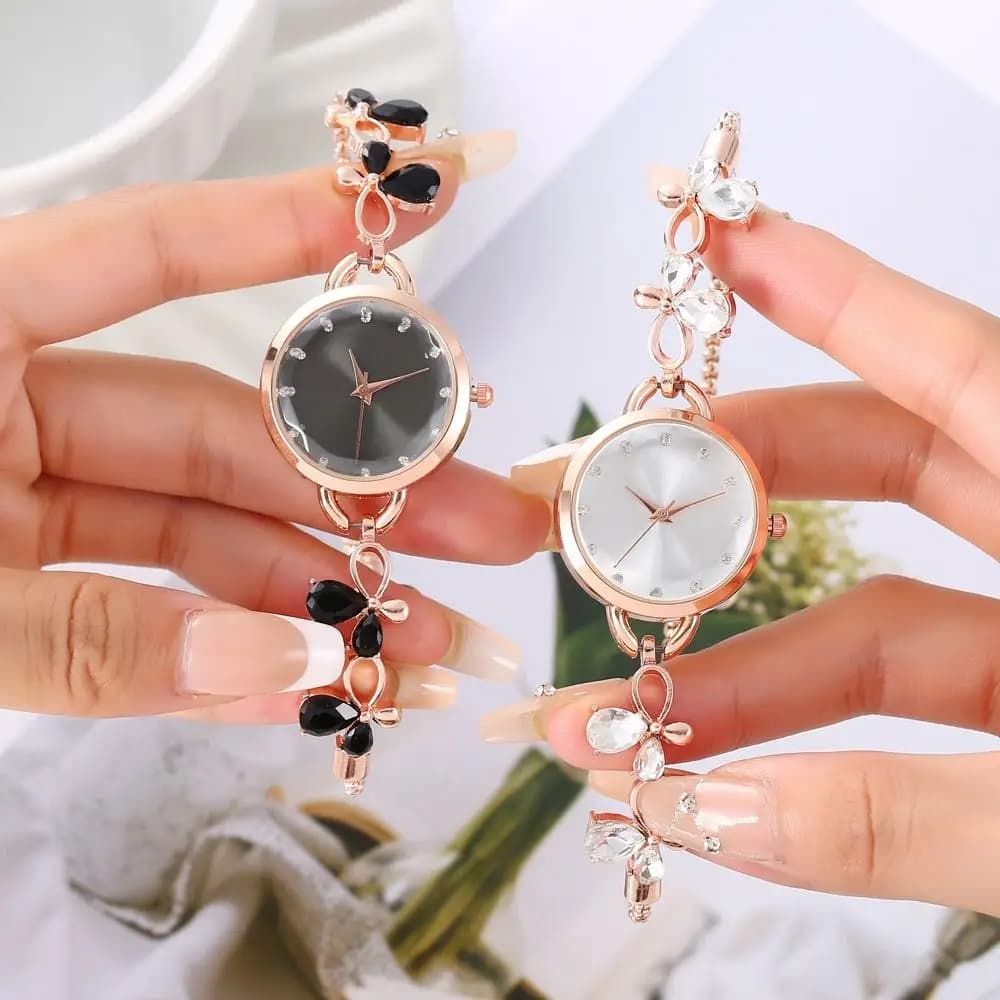 Stylish Adjustable Wrist Watch With Rhinestone, Alloy Quartz Watch, Chain Watch for Women and Girls