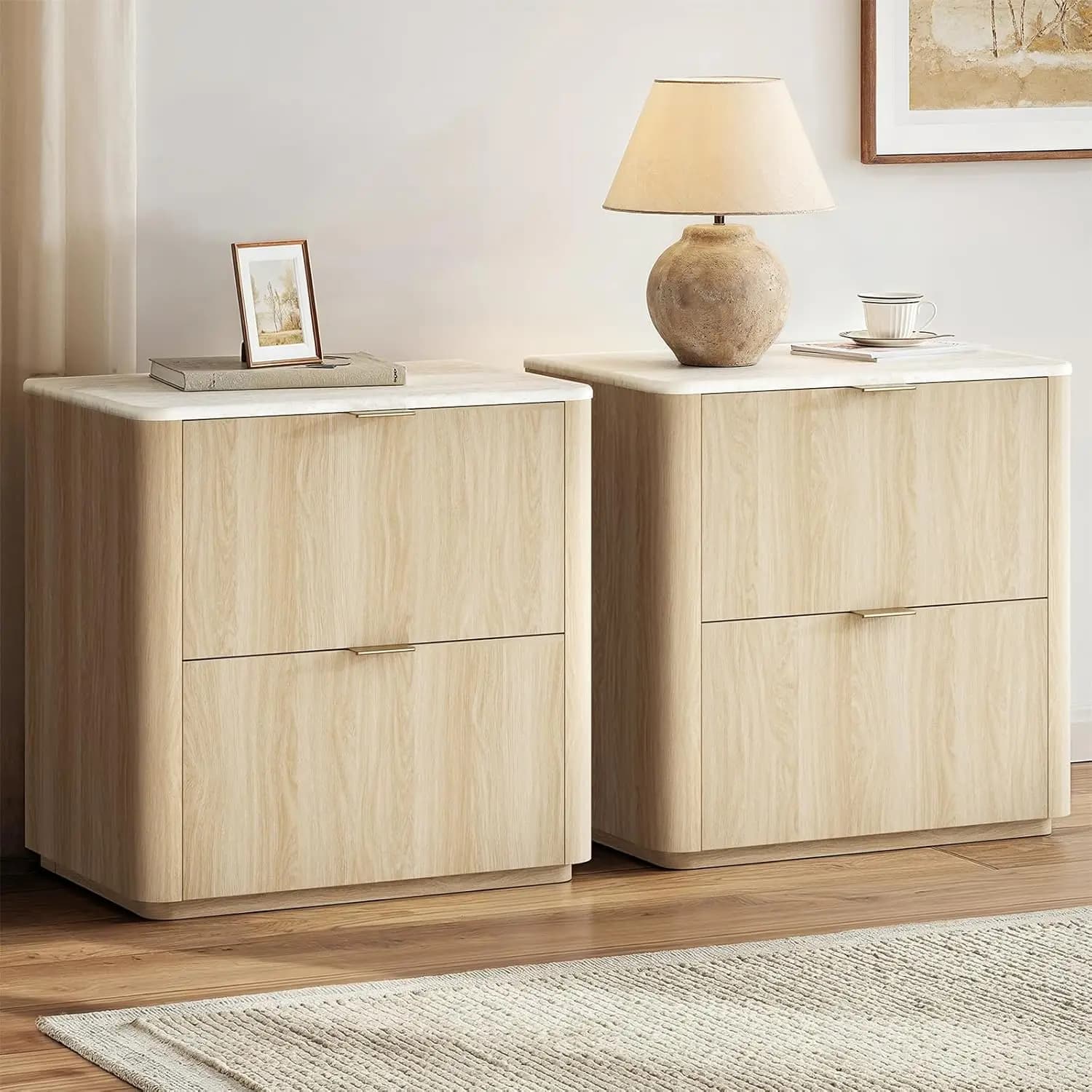 Comodino a 2 cassetti da 23,6 pollici, tavolino da comodino con piano in finto travertino, maniglia in metallo, tavolino da camera da letto/soggiorno salvaspazio, personalizzabile