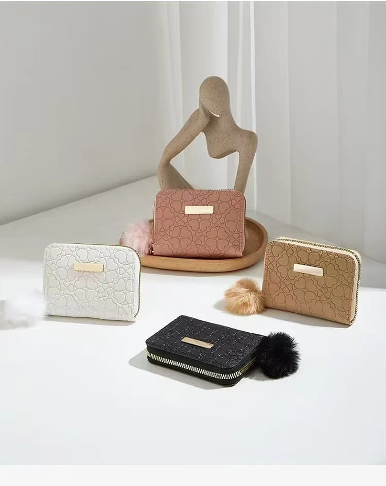 2026 New Women's Short Wallet, Heart Embossed Coin Purse with Pom Pom and Metal Plate Decoration, Casual Gift Wallet